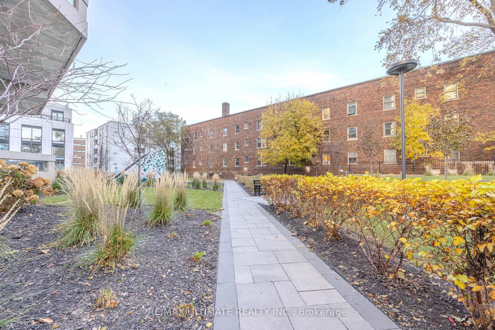 240 Heath Street W • #201 • Toronto, ON photo 32