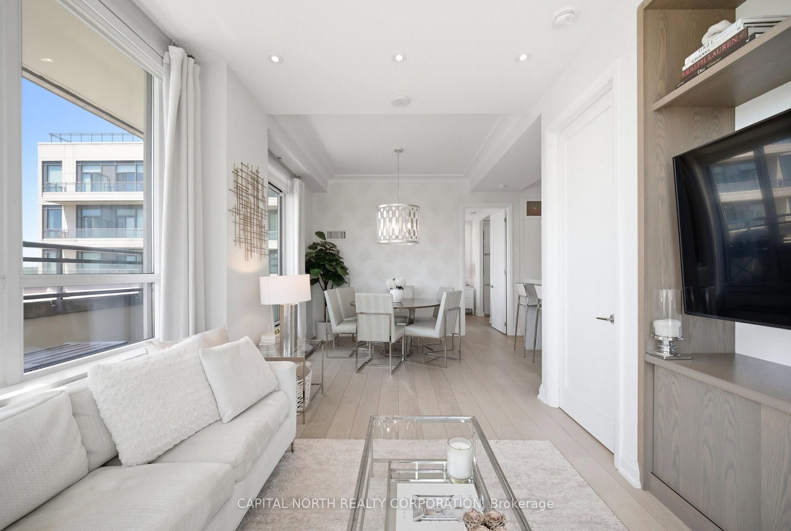 23 Glebe Road W, Unit 804 - Photo 16