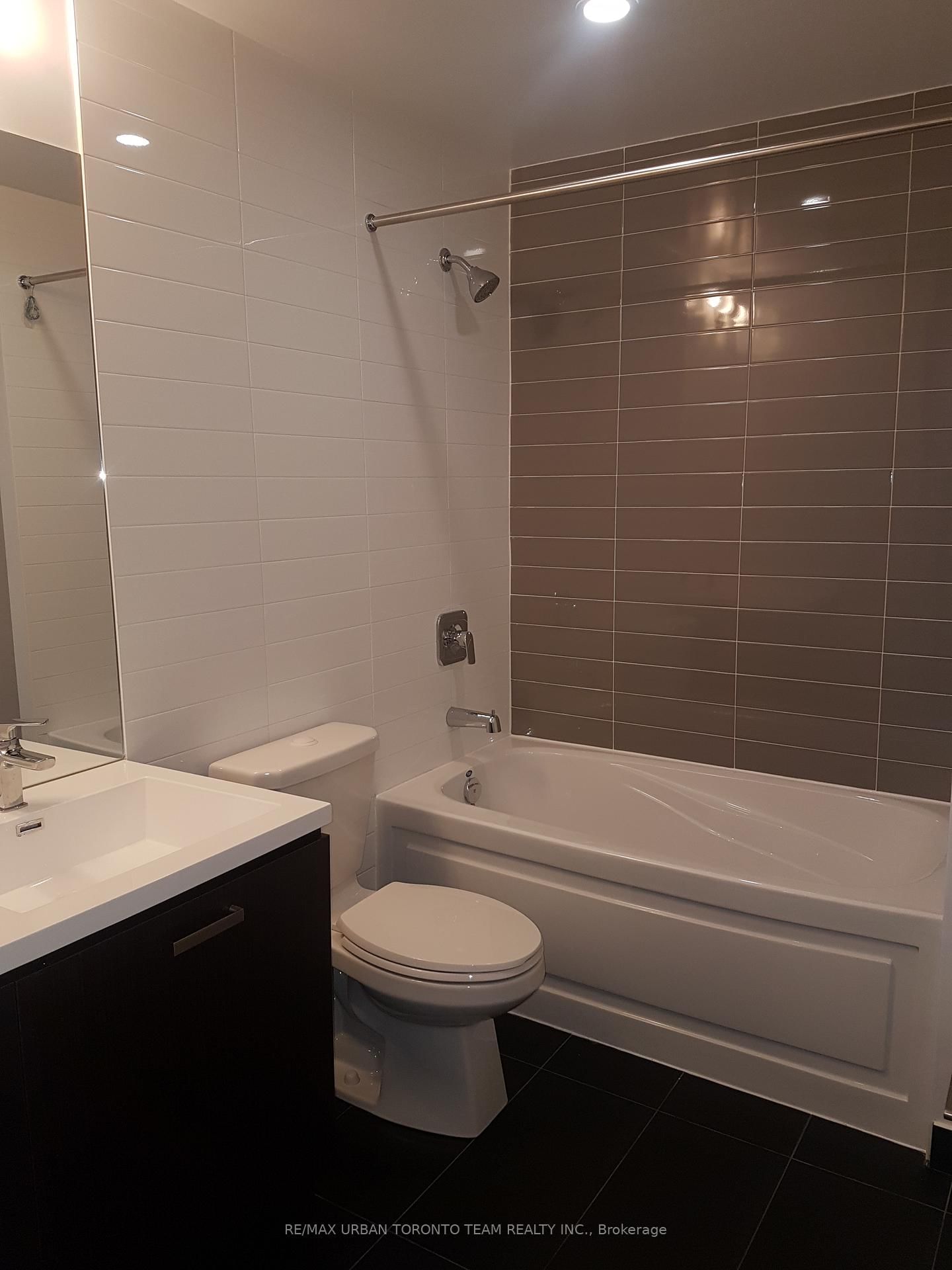 125 Redpath Avenue, Unit 906 - Photo 15