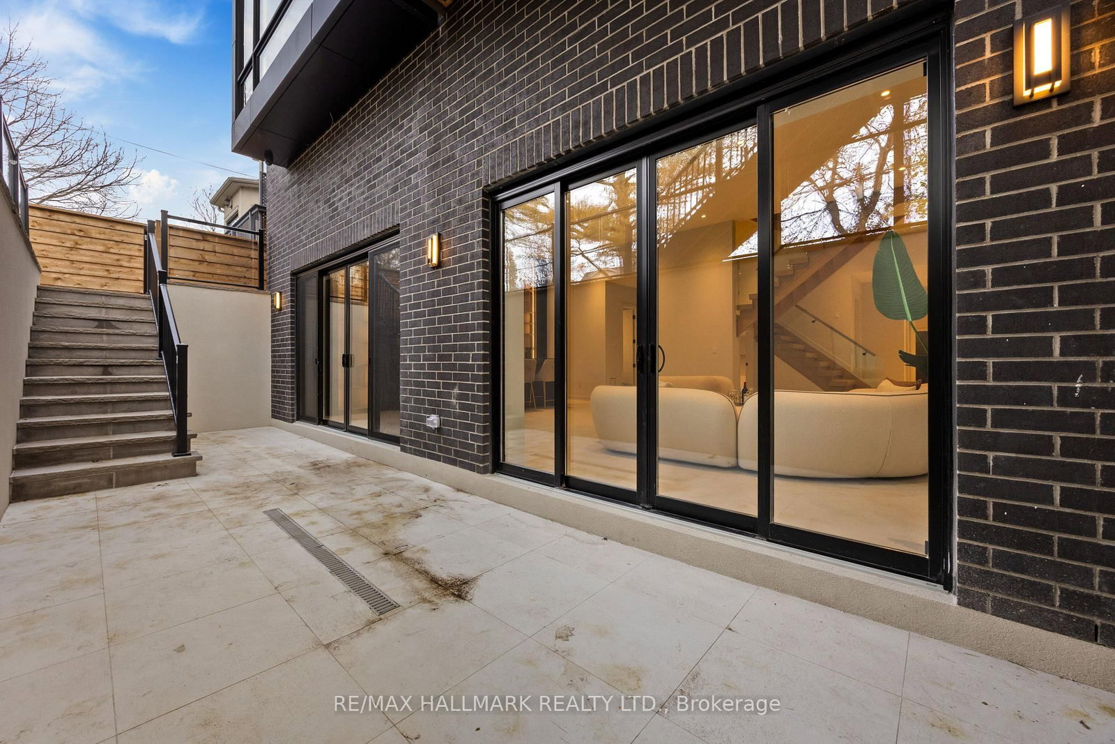 652 Bedford Park Avenue - Photo 47