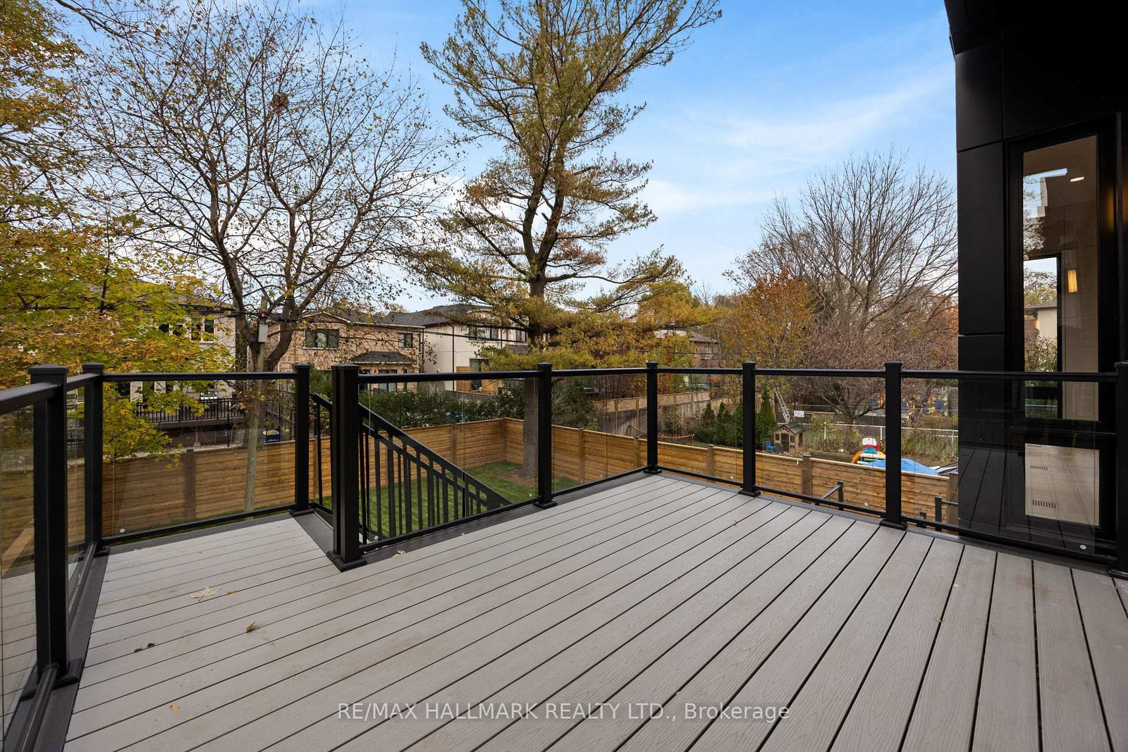 652 Bedford Park Avenue - Photo 48