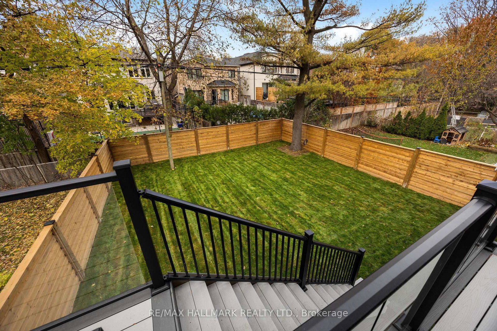 652 Bedford Park Avenue - Photo 49