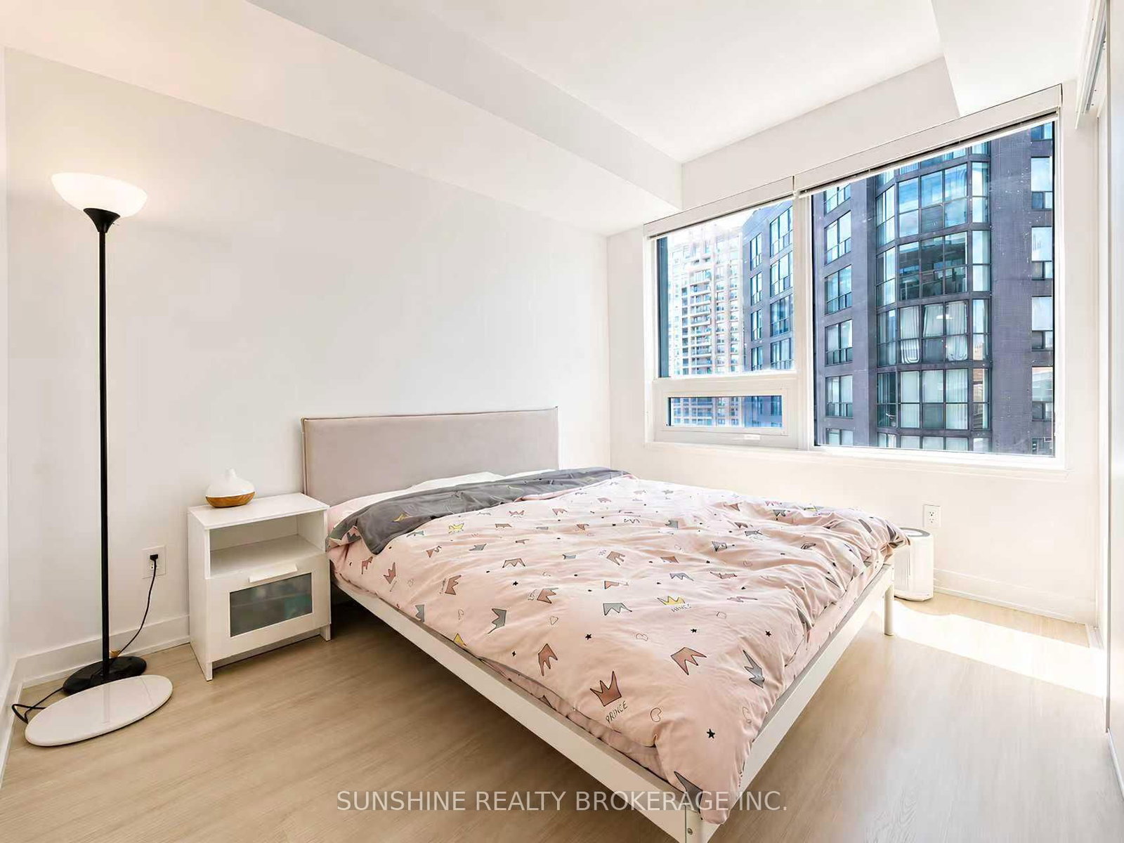 8 Wellesley Street W, Unit 1901 - Photo 18