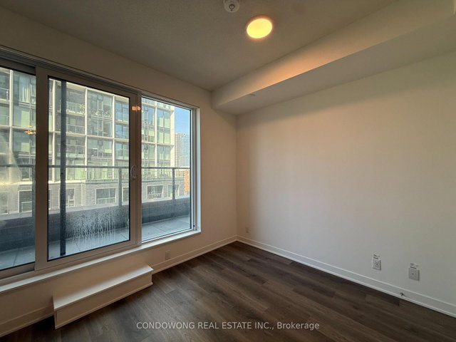 1110 - 180 Front Street E