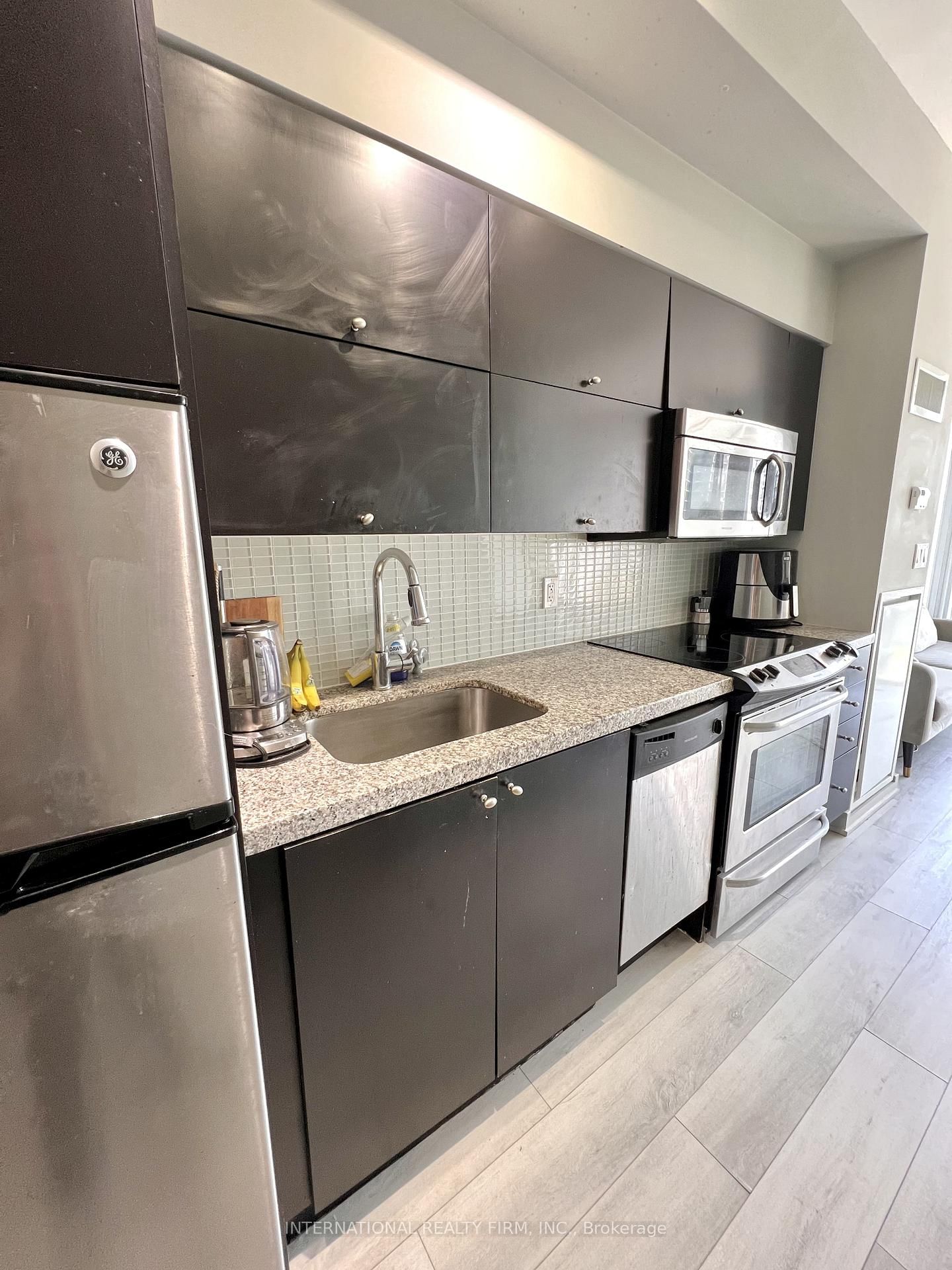 126 Simcoe Street, Unit 2302 - Photo 8