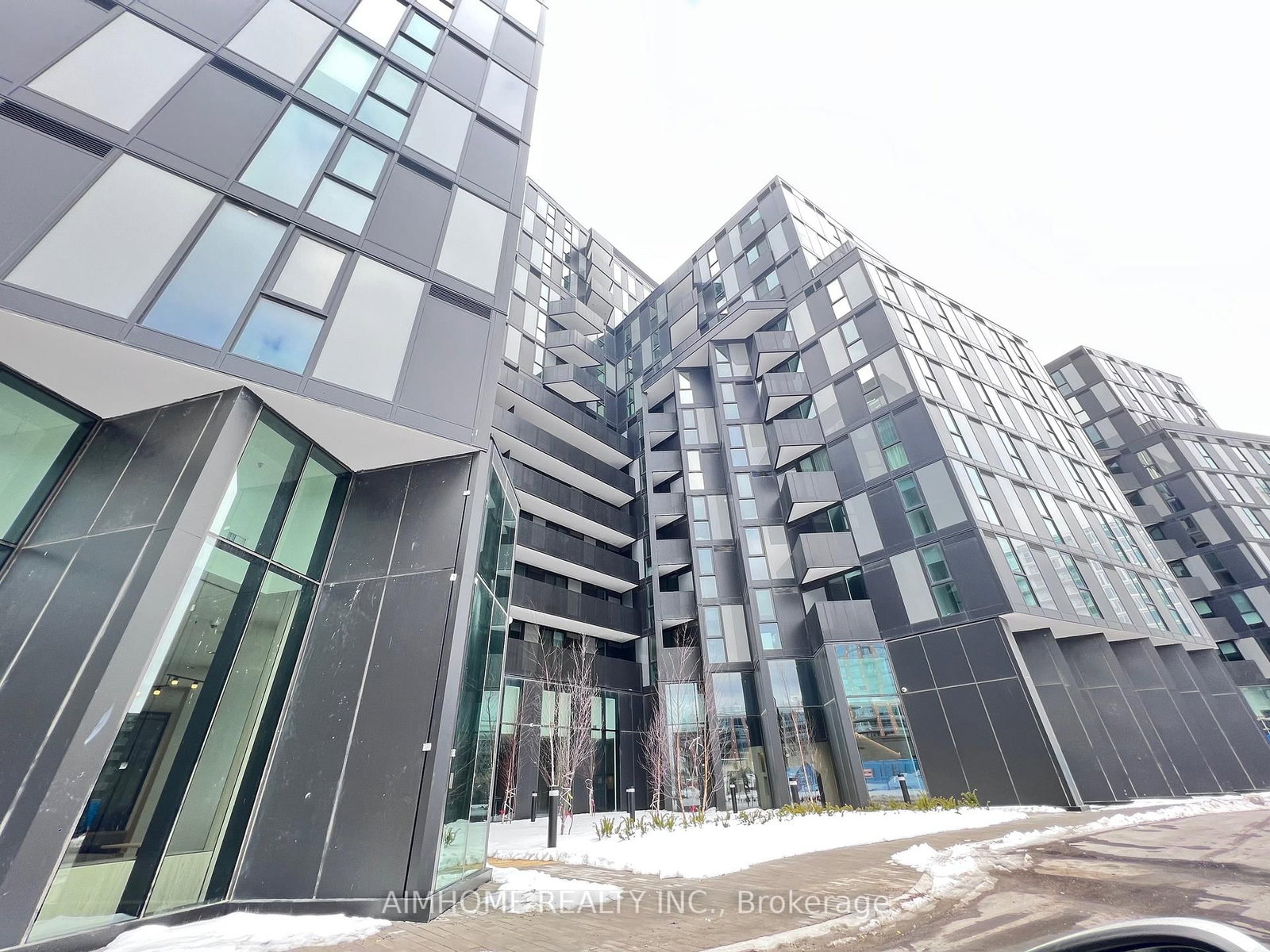 516-30 Tretti Way, Toronto, ON