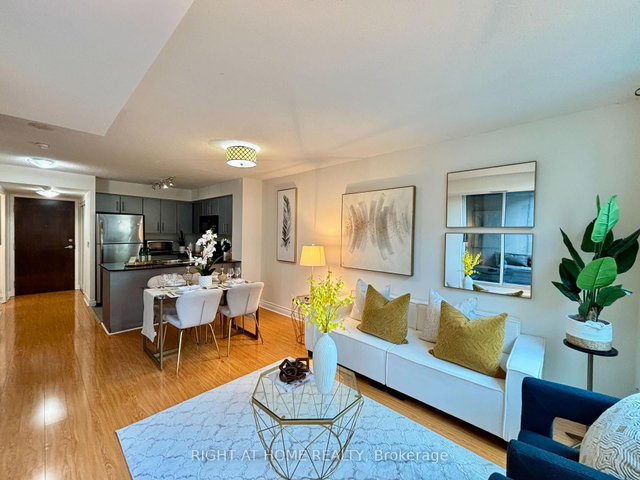 503 - 12 Yonge Street