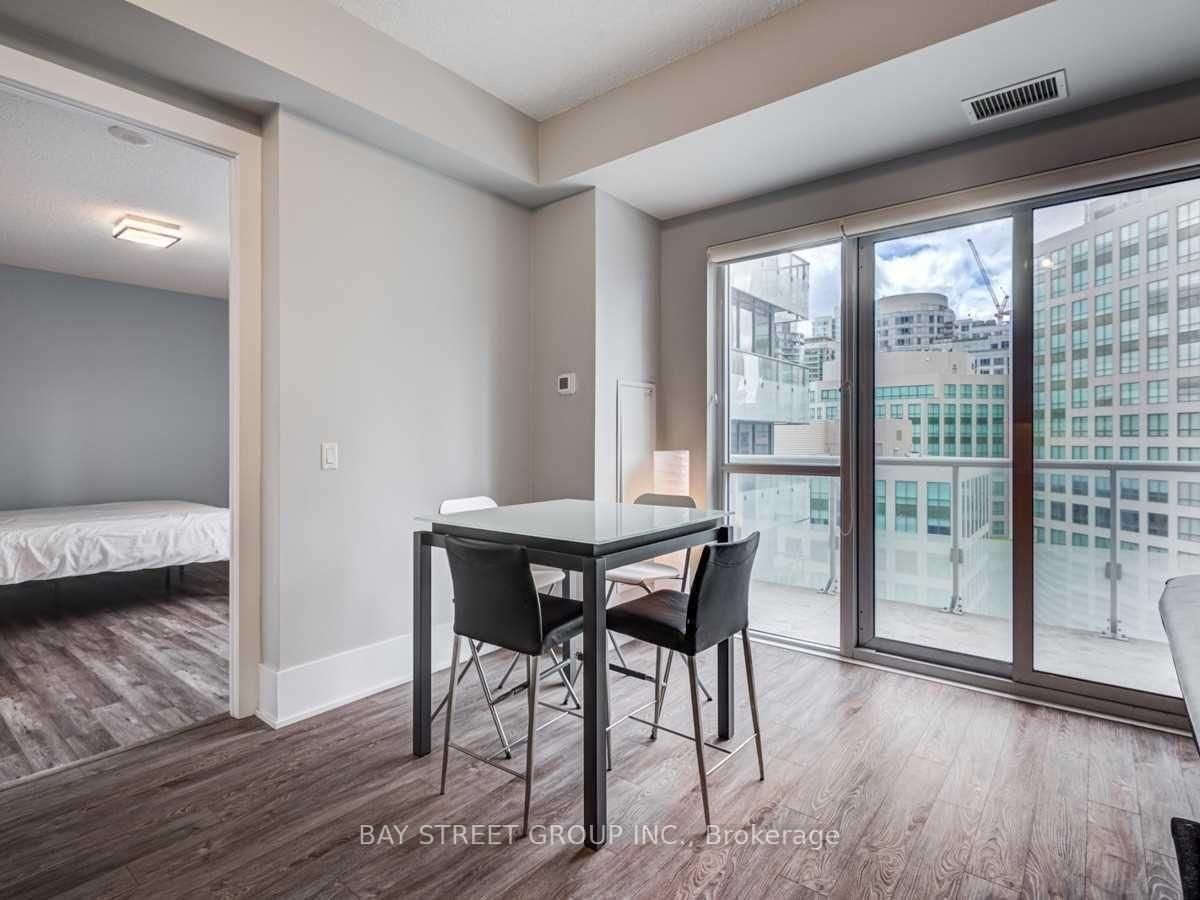 20 John Street, Unit 1117 - Photo 8