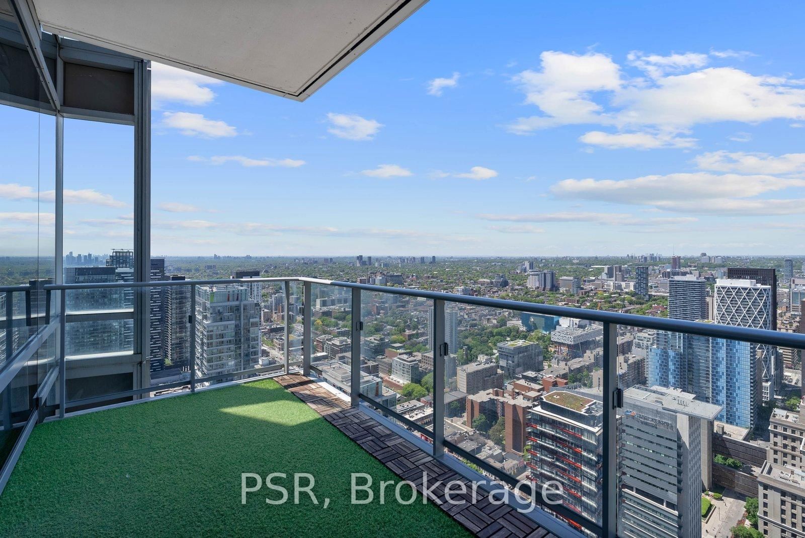 180 University Avenue • #5003 • Toronto, ON photo 43