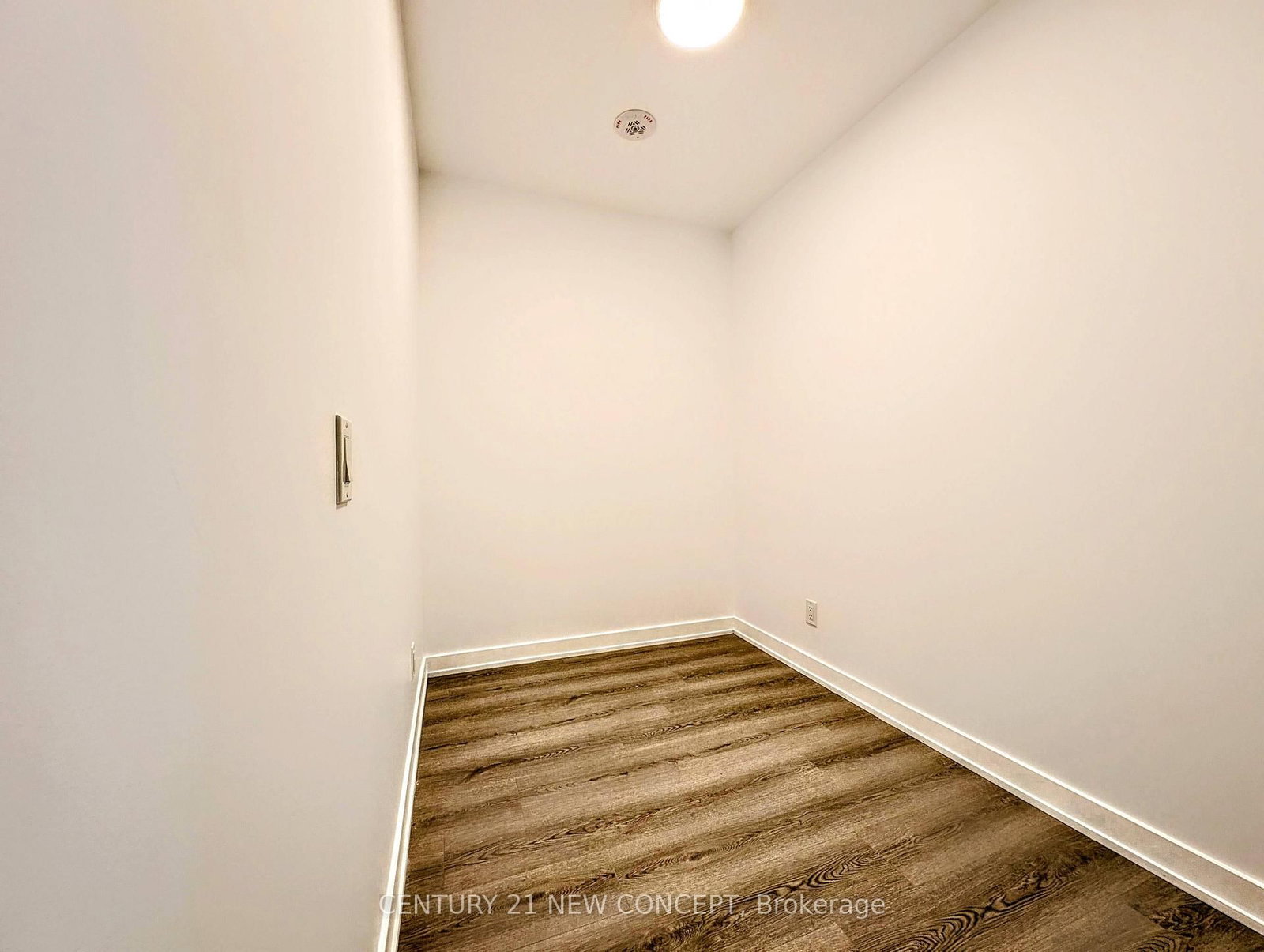 1011-100 Queen Street, Toronto, ON, photo 4