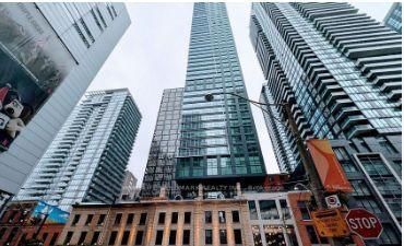 703 - 327 King Street W