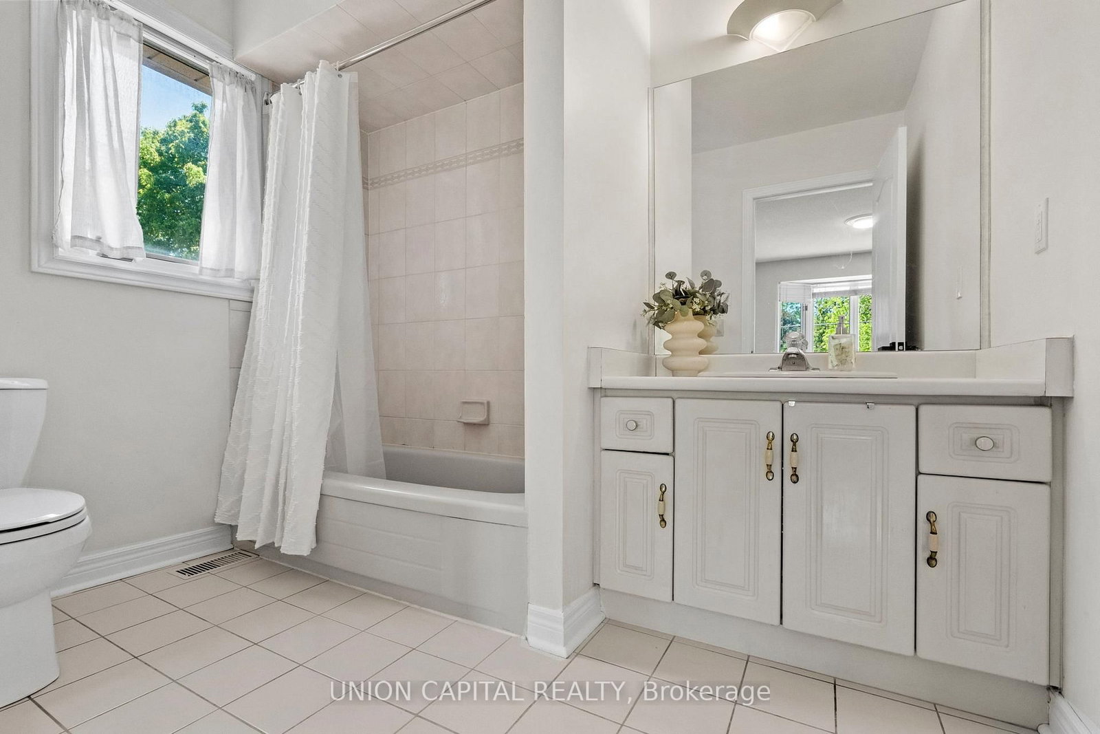 99 Abitibi Avenue • Toronto, ON photo 16
