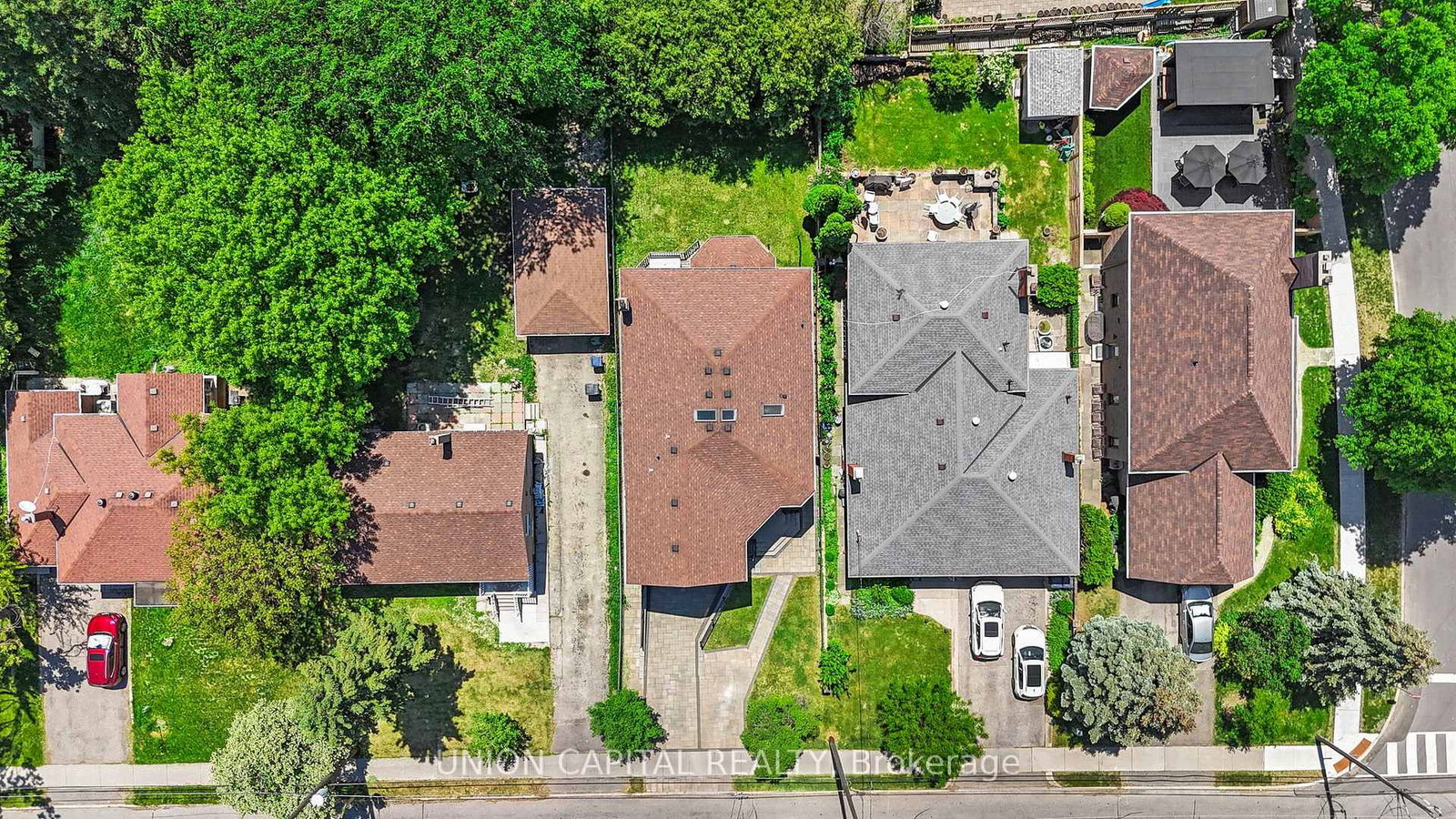 99 Abitibi Avenue • Toronto, ON photo 27