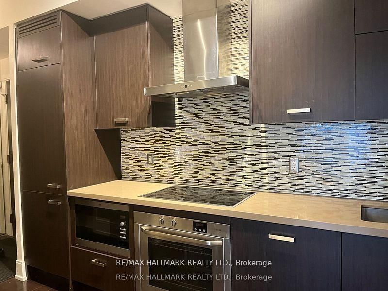 428-560 Front Street, Toronto, ON, photo 2