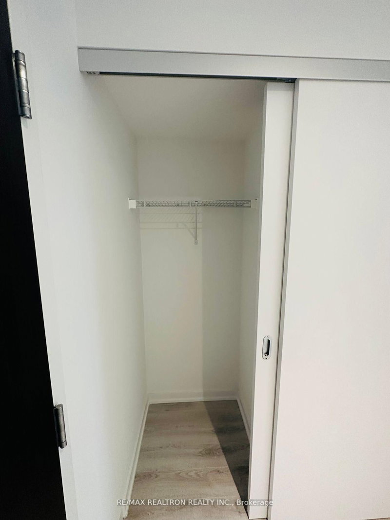 Room2