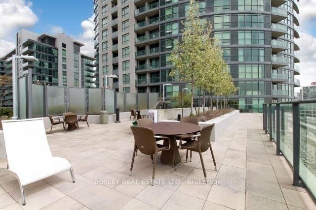209 Fort York Boulevard • #468 • Toronto, ON photo 19