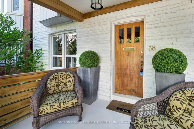 38 Winona Drive