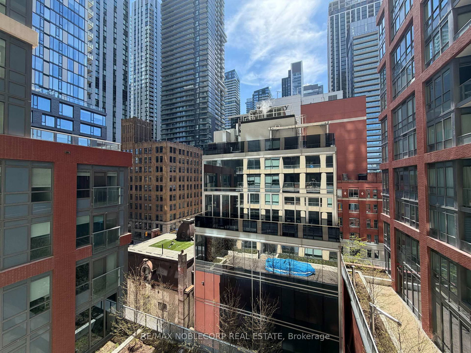 108 Peter Street, Unit 712 - Photo 16
