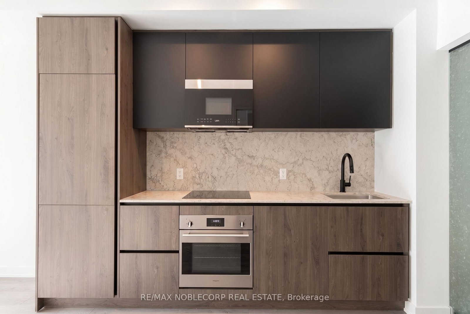 108 Peter Street, Unit 712 - Photo 4