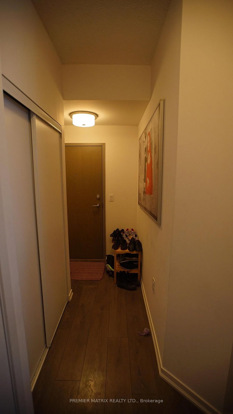 home for lease on 603-36 Lisgar Street