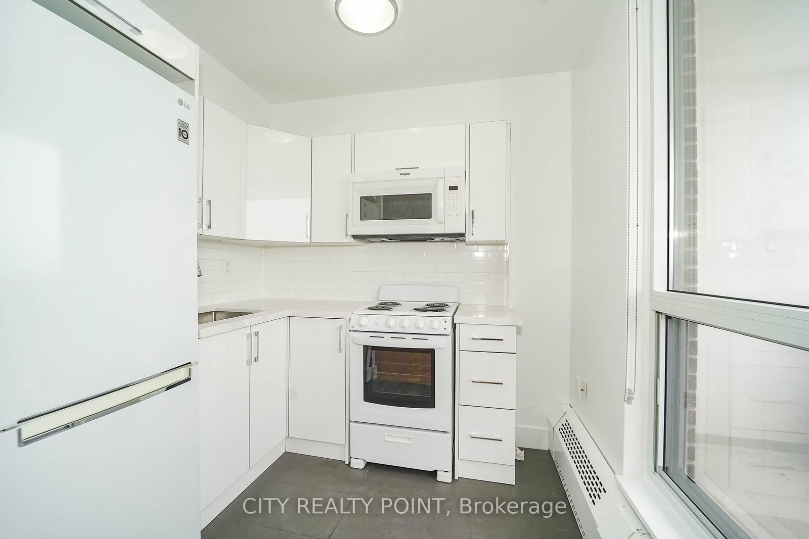 2512-666 Spadina Avenue, Toronto, ON, photo 5