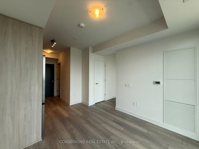 Unit 3211 — 5858 Yonge Street — photo 3
