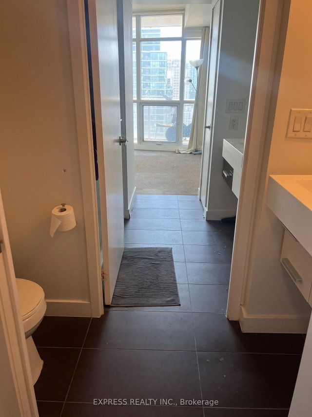 3003 - 38 Dan Leckie Way