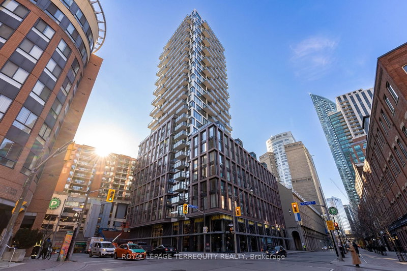 home for lease on 1009-2A Church Street