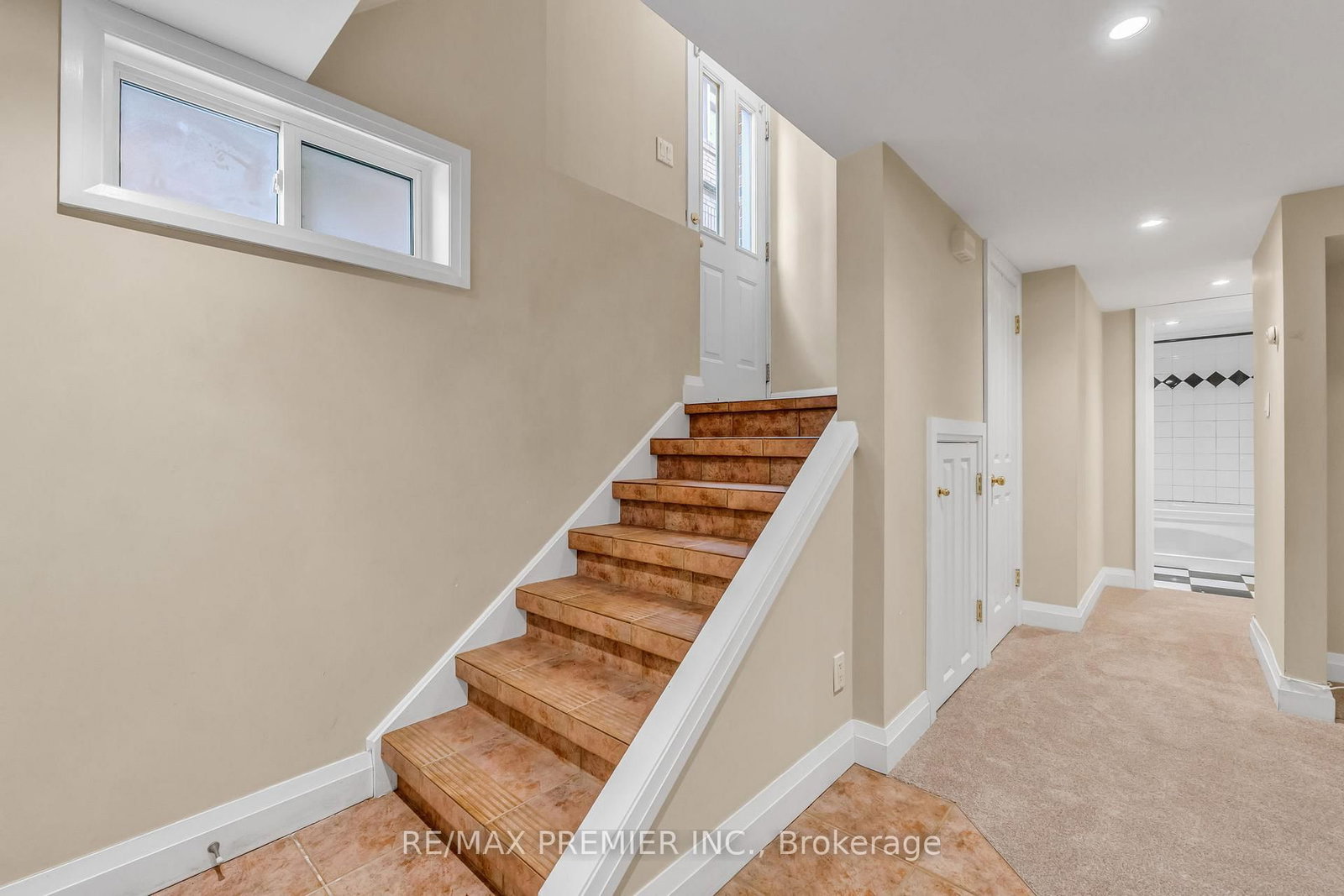 Lower Level-5 Killarney Road, Toronto, ON