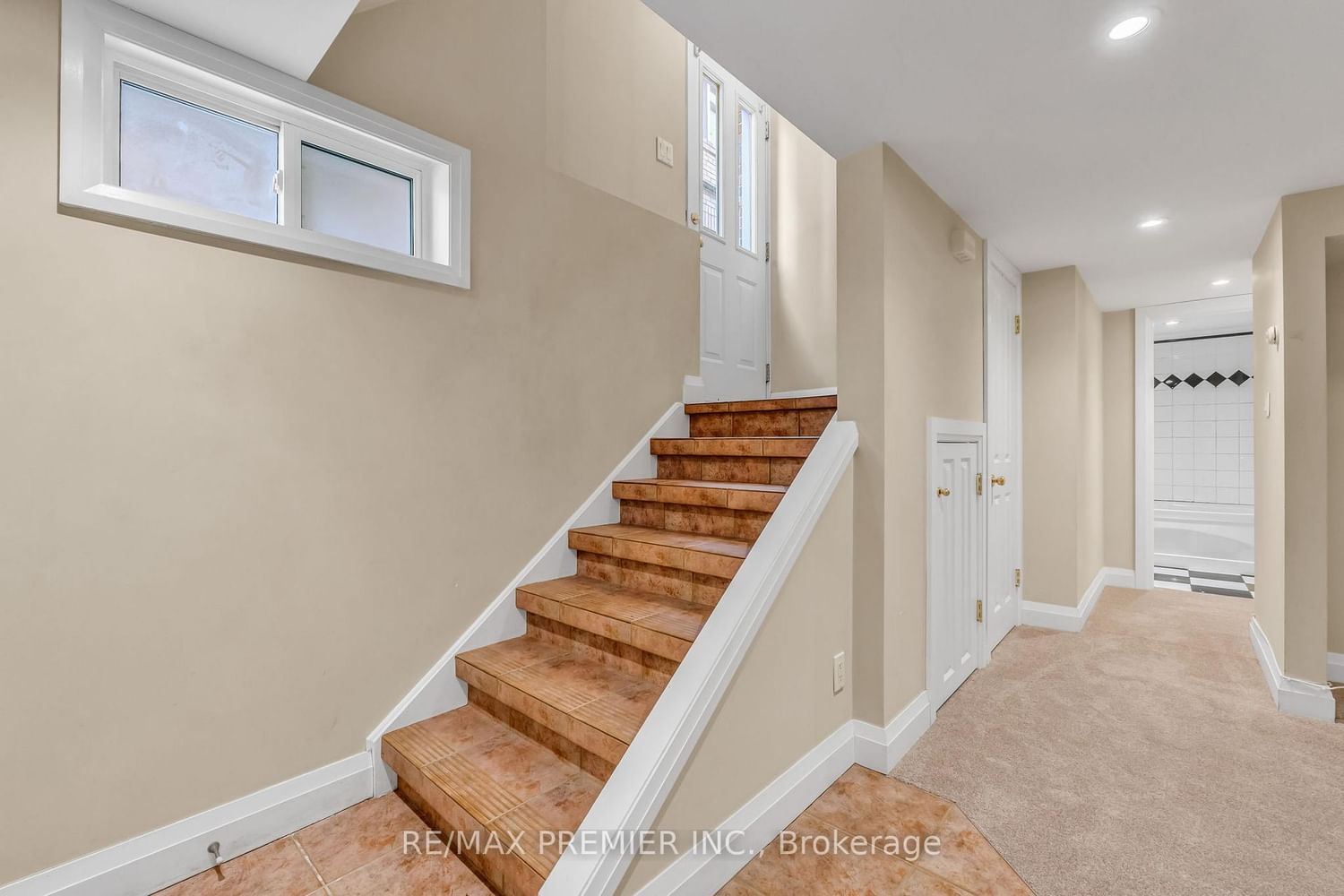 Lower Level-5 Killarney Road, Toronto, ON, photo 2