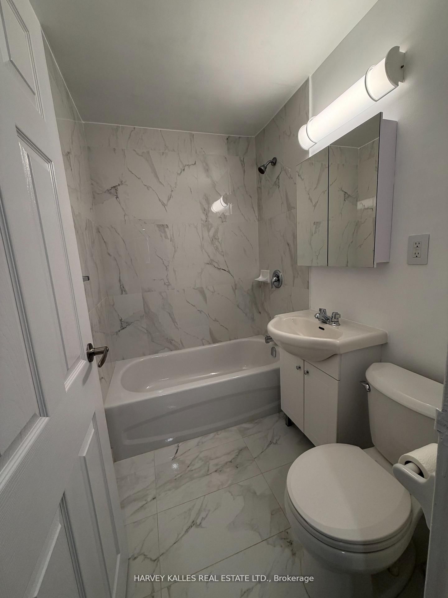 180 Vaughan Road, Unit 101