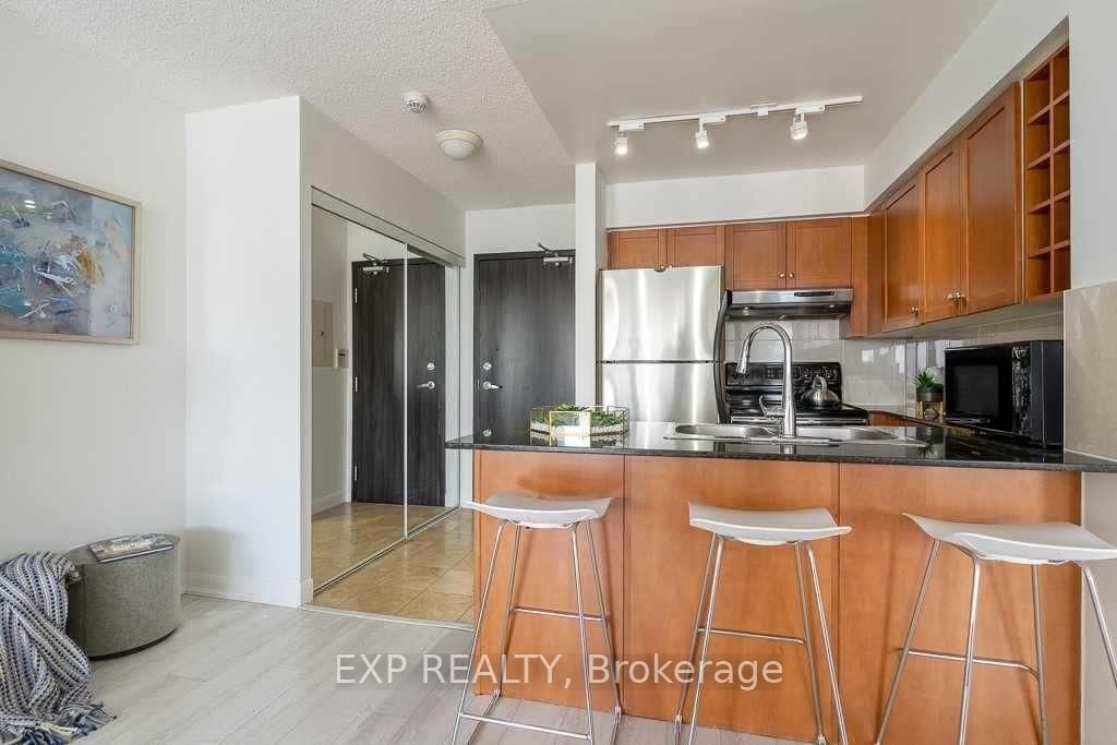 210 Victoria Street • #4112 • Toronto, ON photo 12