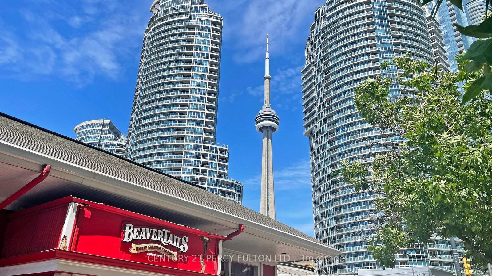 100 Harbour Street • #6901 • Toronto, ON photo 2