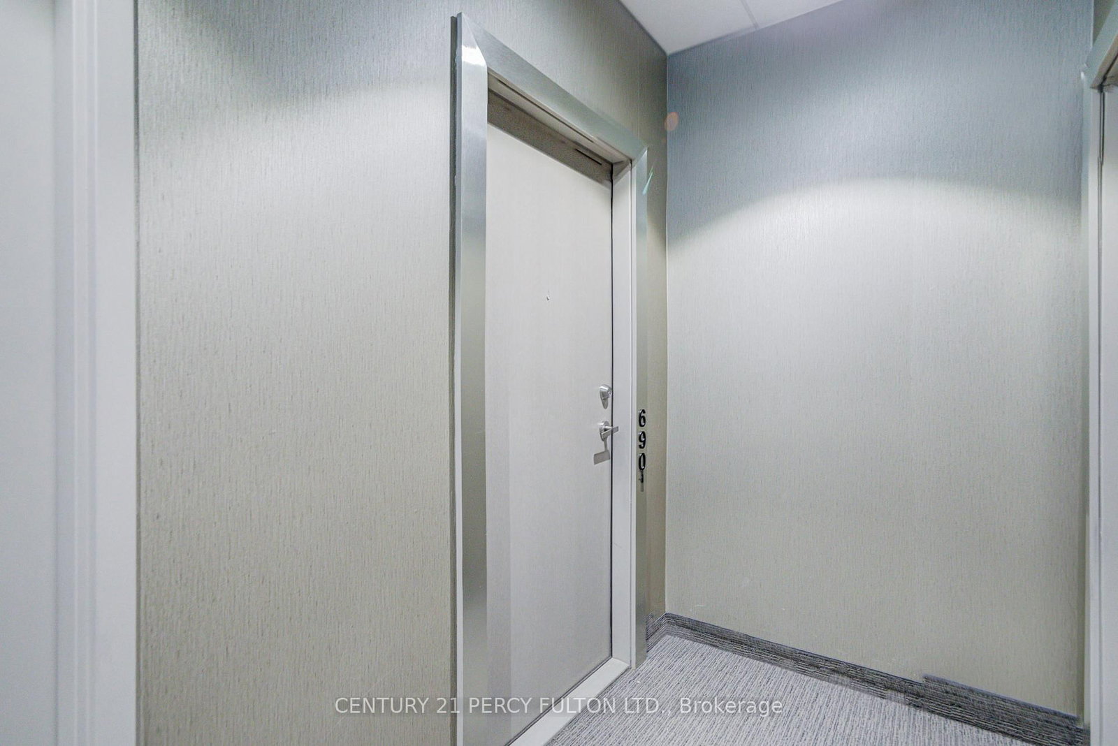 100 Harbour Street • #6901 • Toronto, ON photo 31