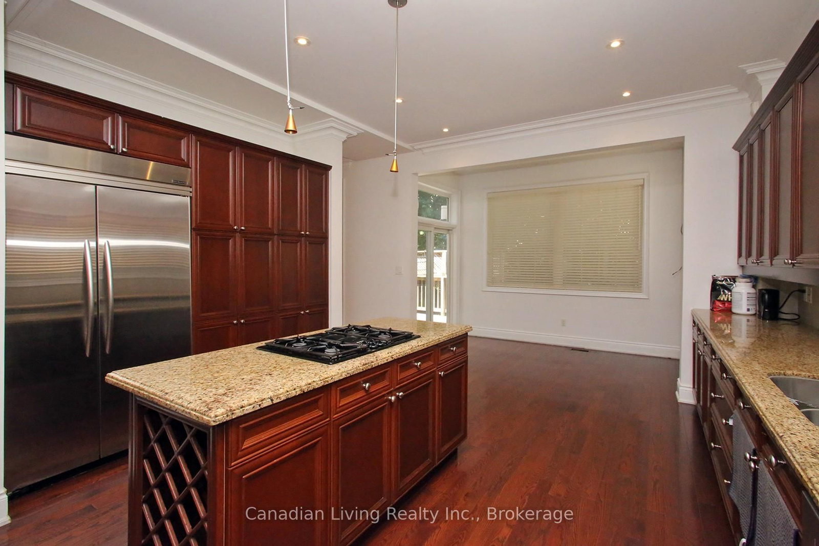 374 Glengarry Avenue • Toronto, ON photo 12