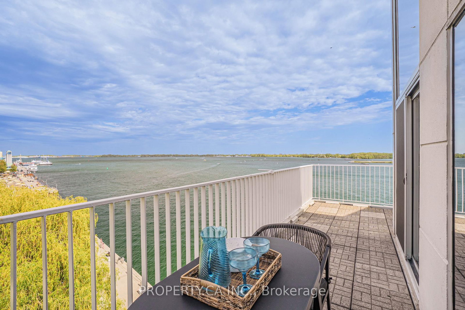 401 W Queens Quay • #707 • Toronto, ON photo 26