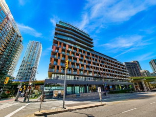 722 - 169 Fort York Boulevard W
