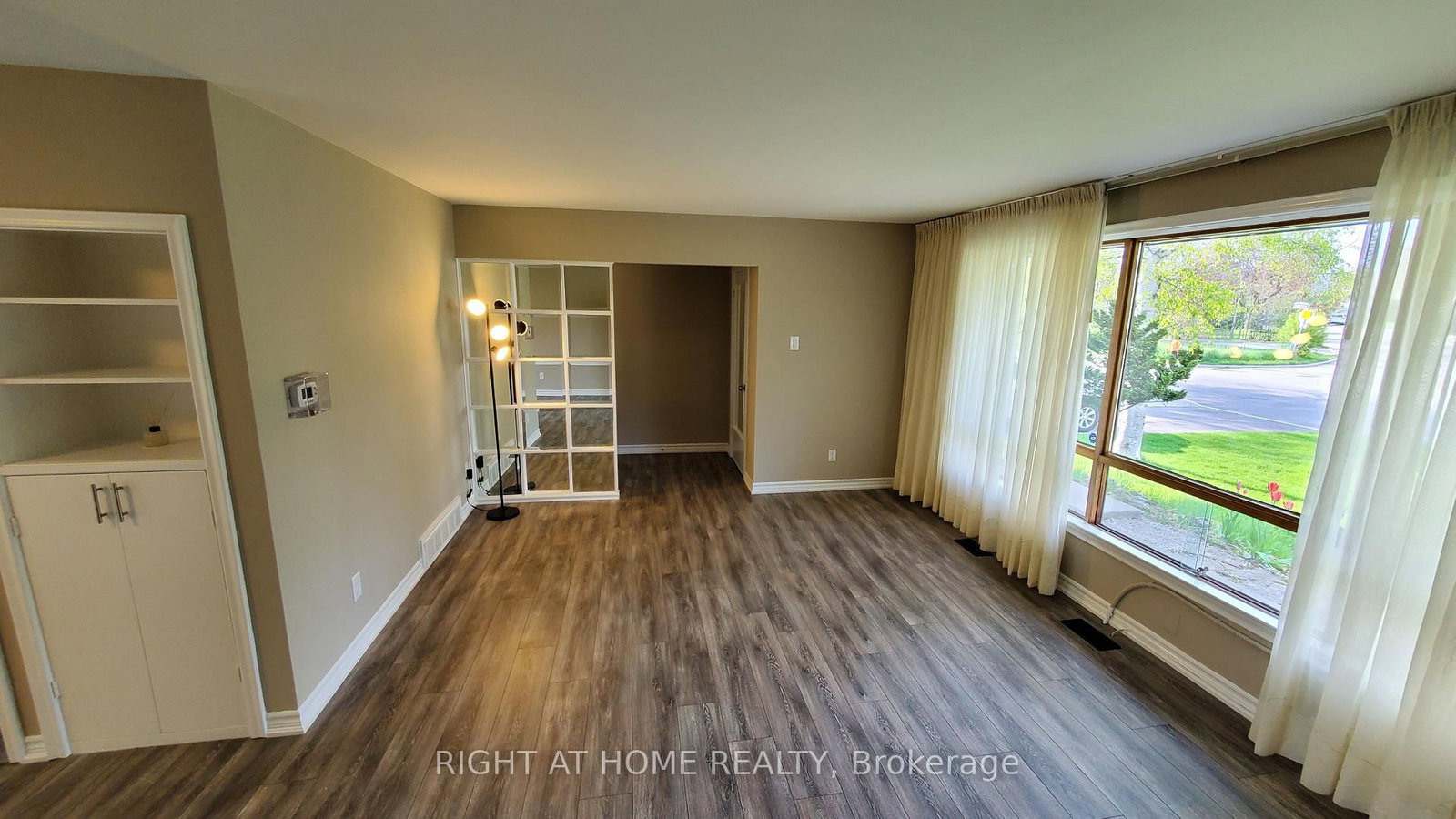 1-169 Yorkview Drive, Toronto, ON, photo 4