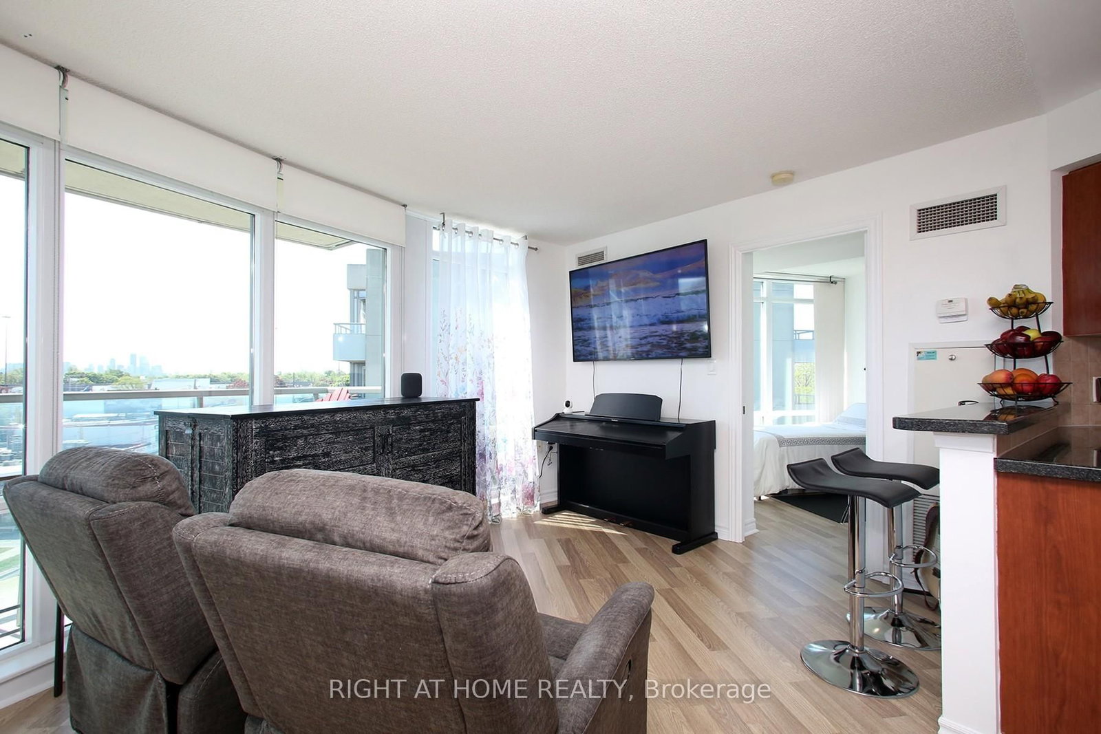 3830 Bathurst Street • #505 • Toronto, ON photo 11