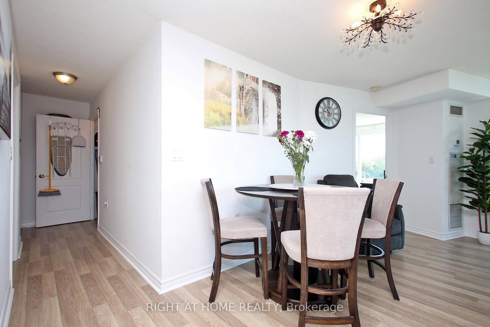 3830 Bathurst Street • #505 • Toronto, ON photo 13