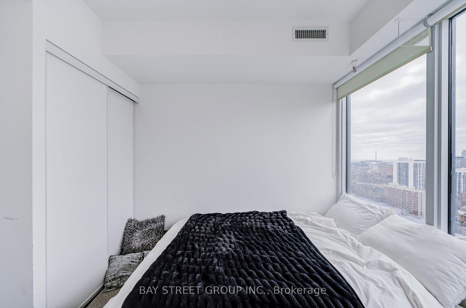 319 Jarvis Street, Unit 2317 - Photo 32