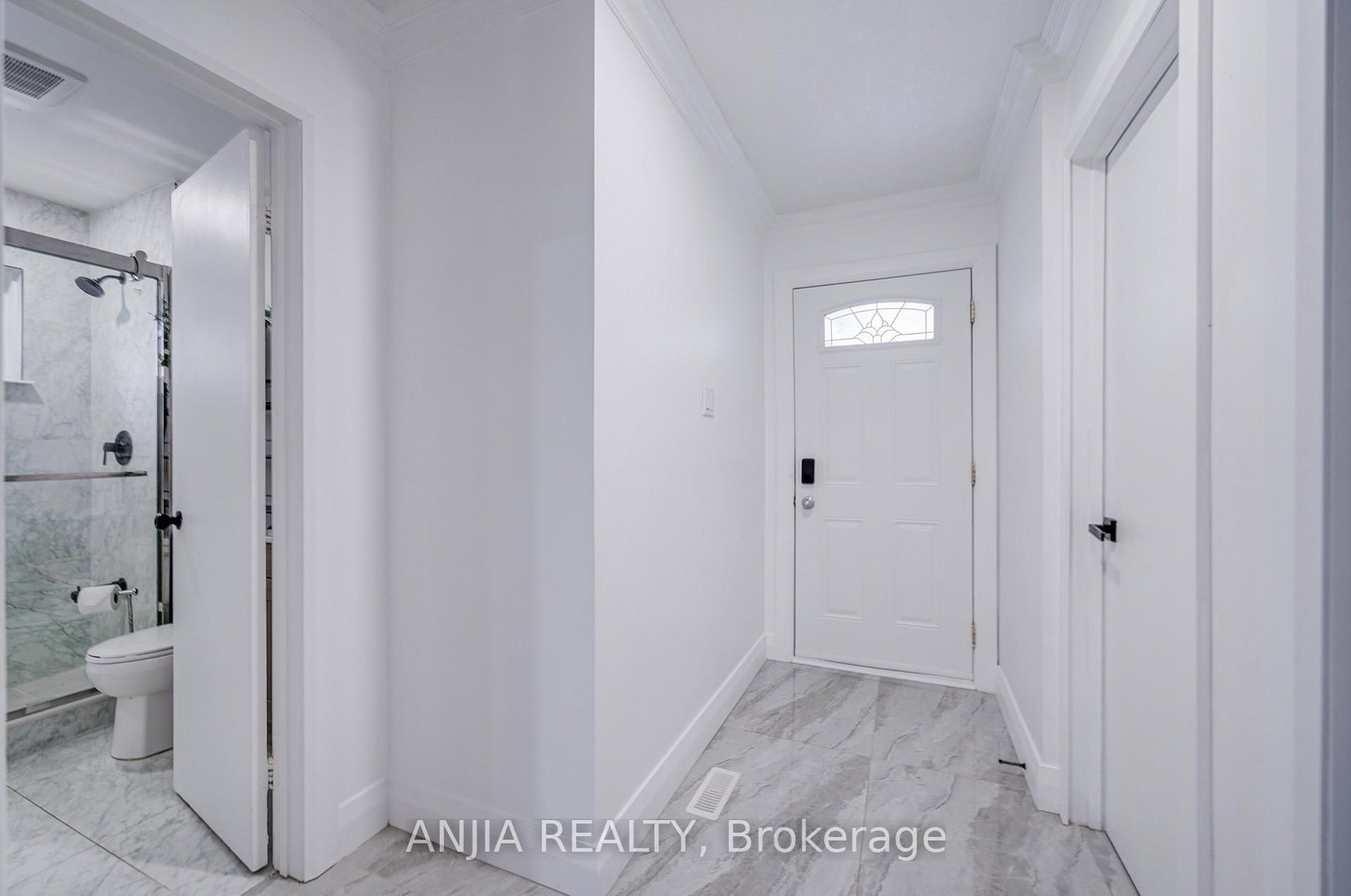 272 McNicoll Avenue • Toronto, ON photo 10