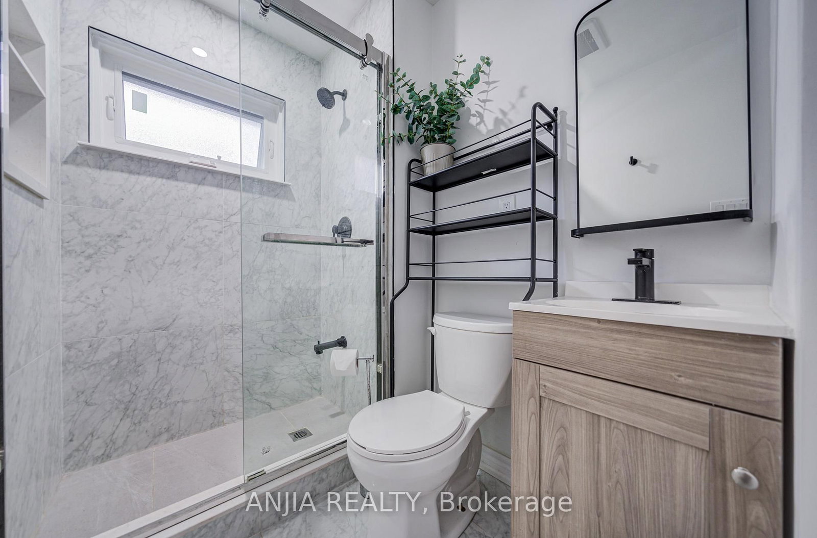 272 McNicoll Avenue • Toronto, ON photo 11