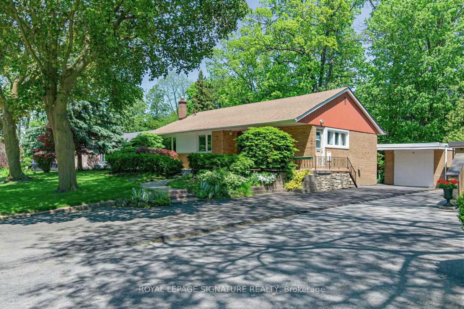 69 Greenland Road, Toronto, ON, photo 2