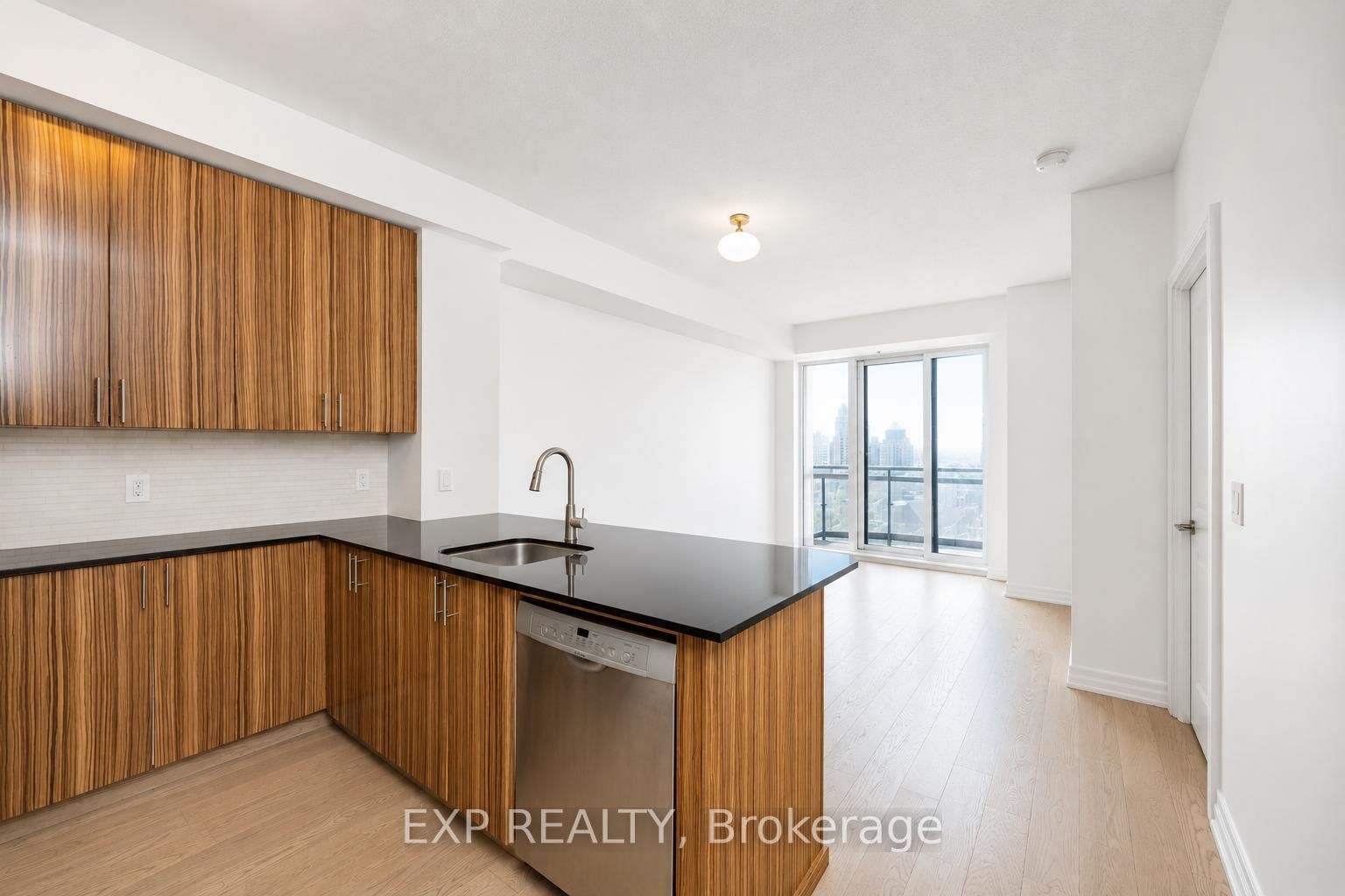 225 Sackville Street, Unit 1306