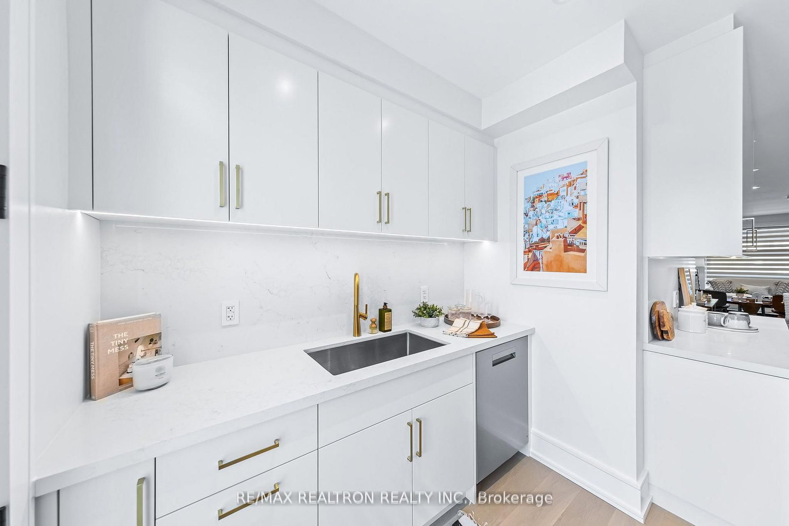 225 Christie Street • Toronto, ON photo 16