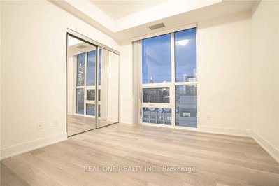 Unit 1203 — 318 Richmond Street W — photo 6