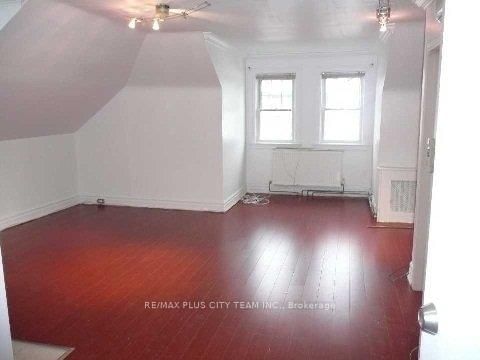 3 - 1745 Bathurst Street