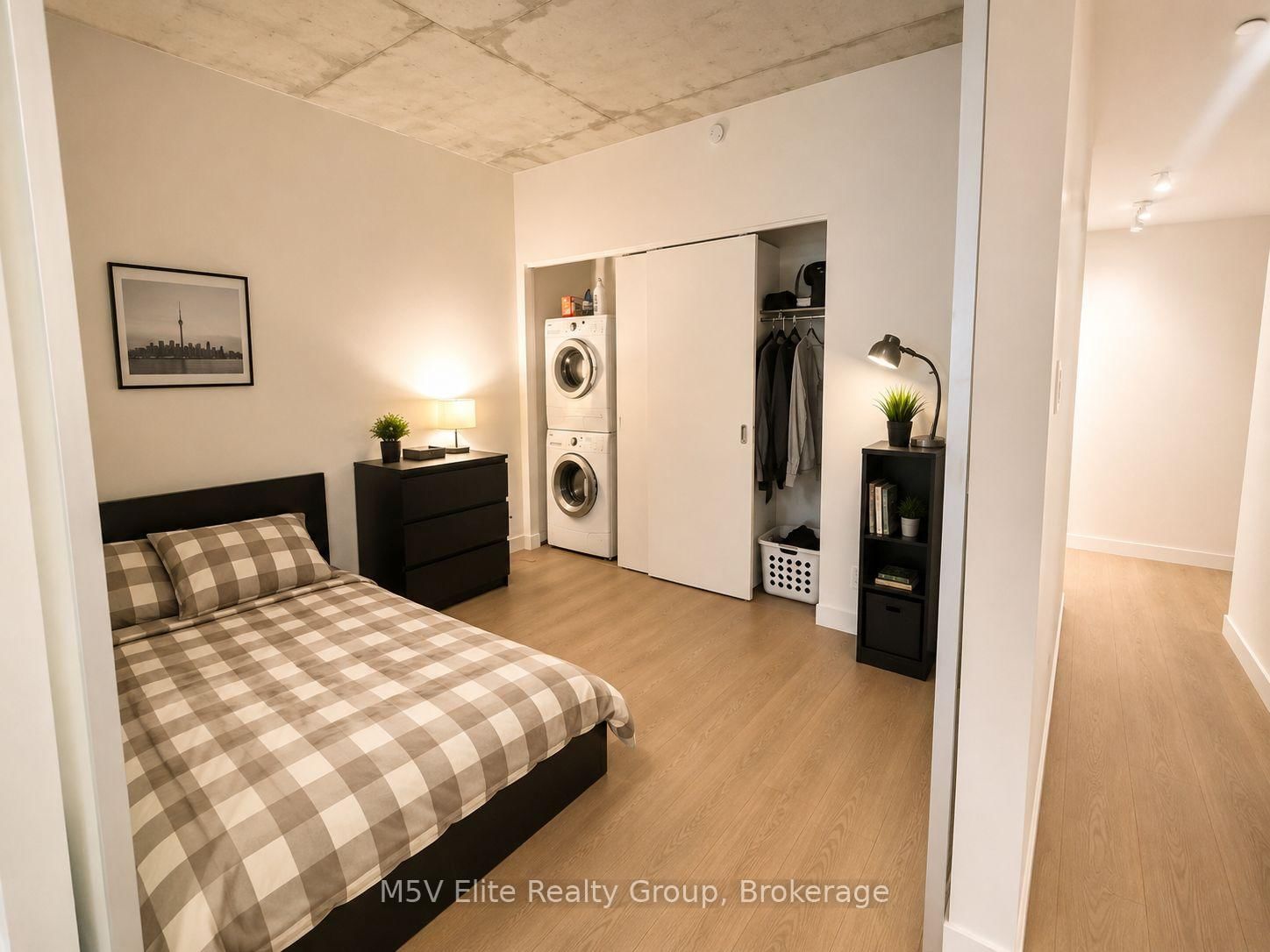 426-111 Bathurst Street, Toronto, ON, photo 4
