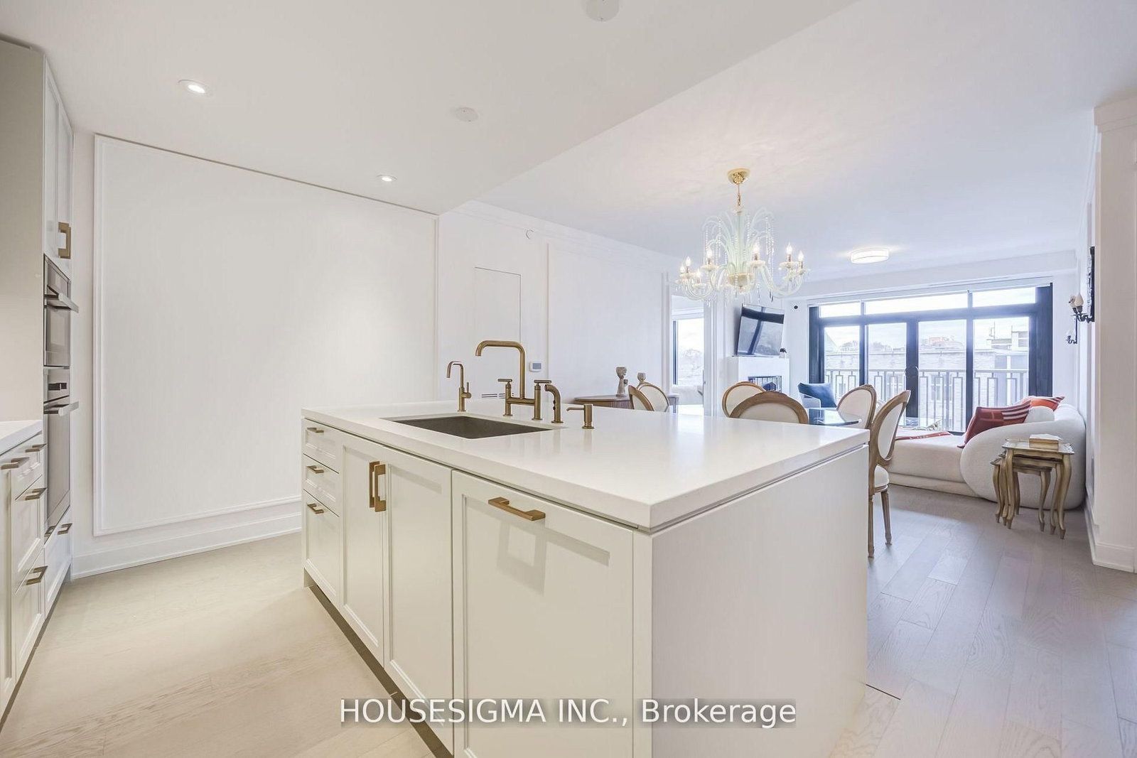 1 Strathgowan Avenue, Unit 406 - Photo 10